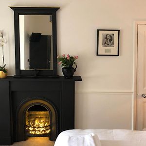 High Tor Guest House